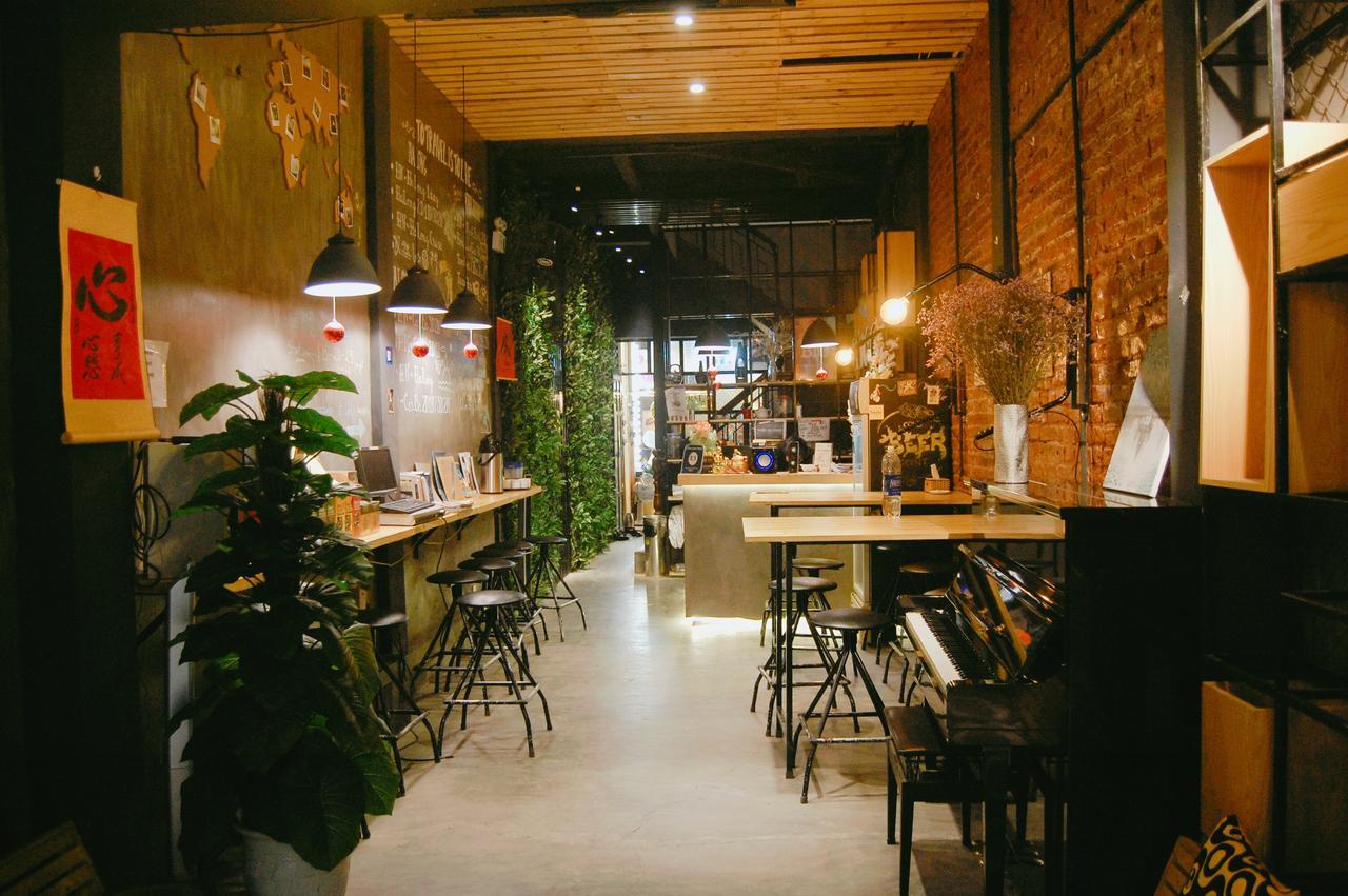 Golden Snake Hostel Hanoi Luaran gambar