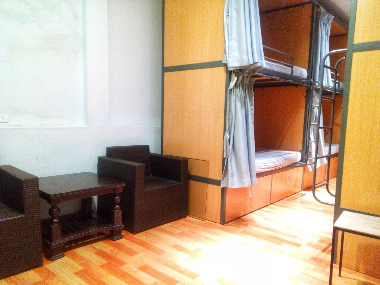 Golden Snake Hostel Hanoi Luaran gambar